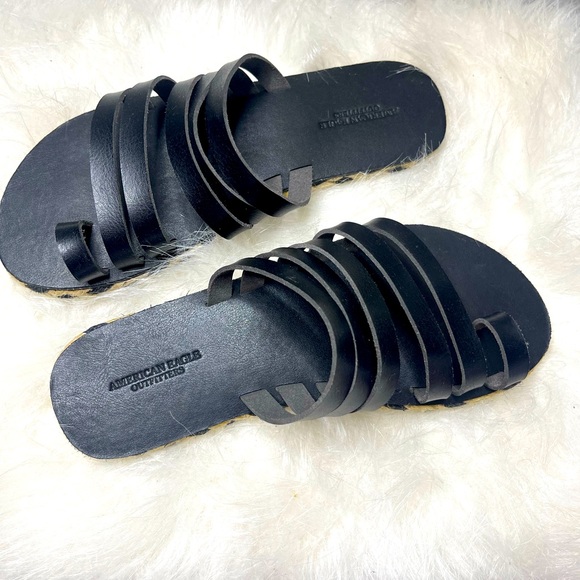 American Eagle Black flats sandals size 7 us - Picture 3 of 4